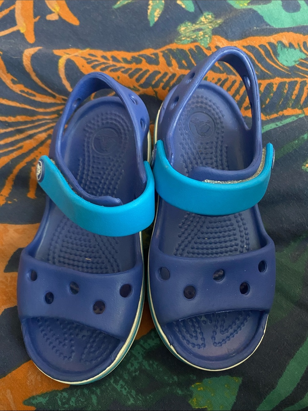 EUC CROCS Crocband Sandals